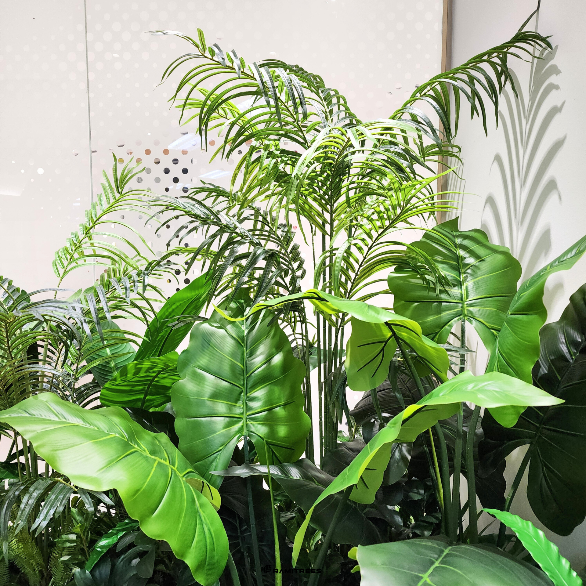 จัดสวนปรับภูมิทัศน์ จัดสวนต้นไม้ปลอม จัดสวนต้นไม้ประดิษฐ์ Artificial Garden Landscape (4)