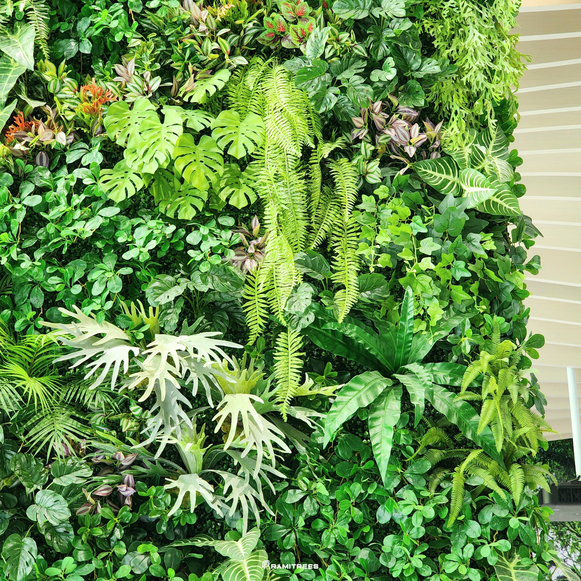 จัดสวนปรับภูมิทัศน์ จัดสวนต้นไม้ปลอม จัดสวนต้นไม้ประดิษฐ์ Artificial Garden Landscape (8)