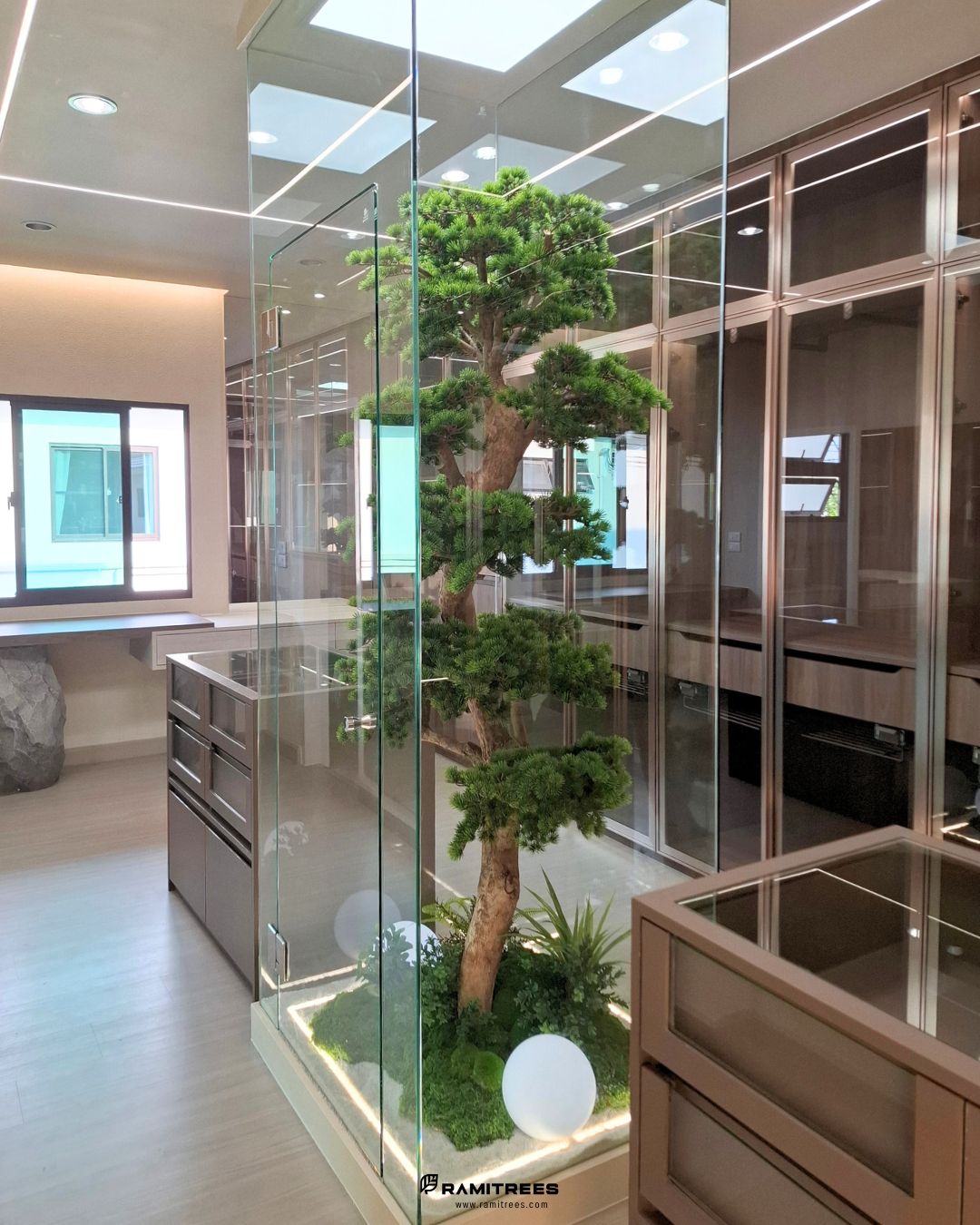 Artificial Bonsai Garden สวนบอนไซในตู้กระจก (9)