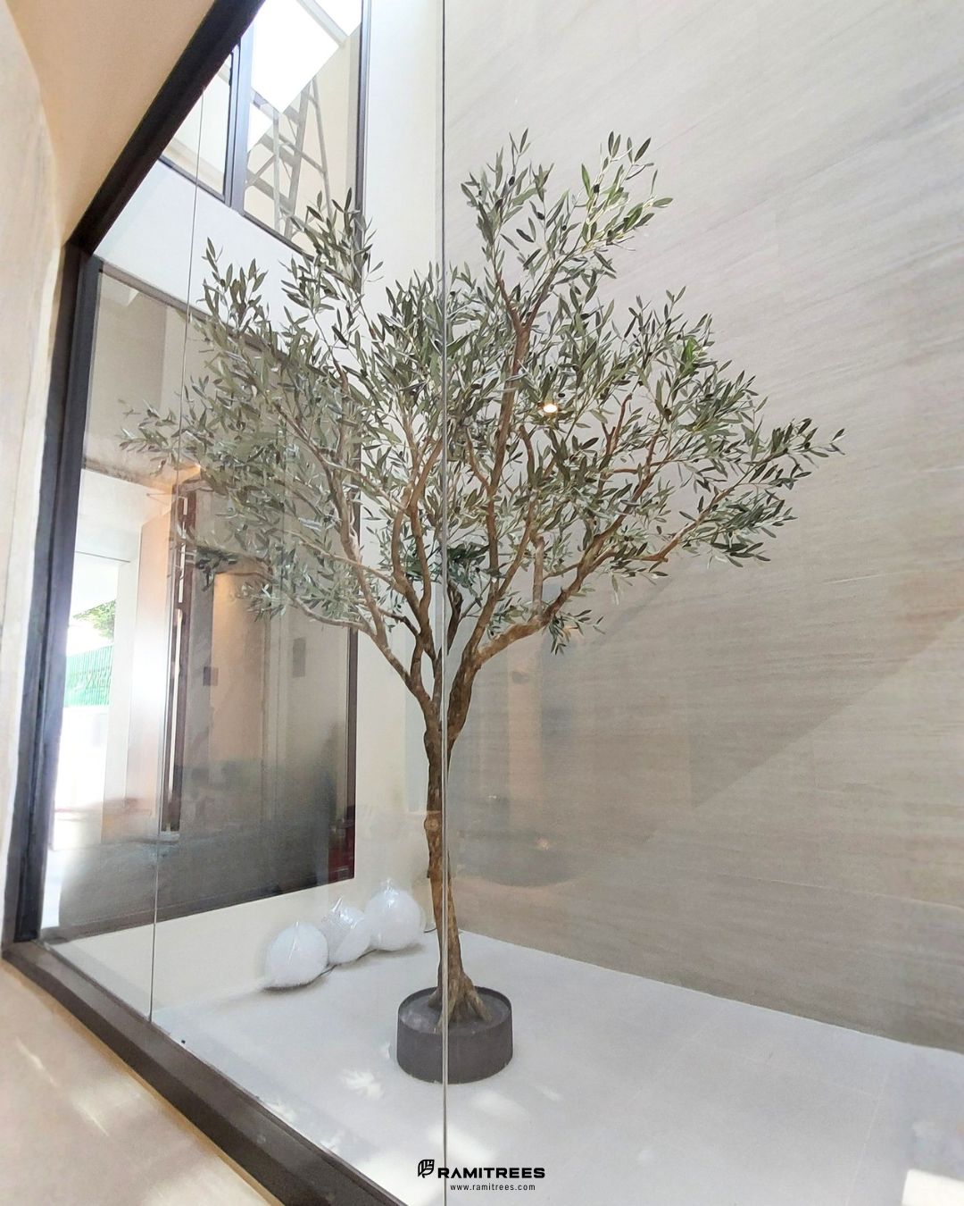 ต้นมะกอกโอลีฟประดิษฐ์ Artificial Olive tree (2)