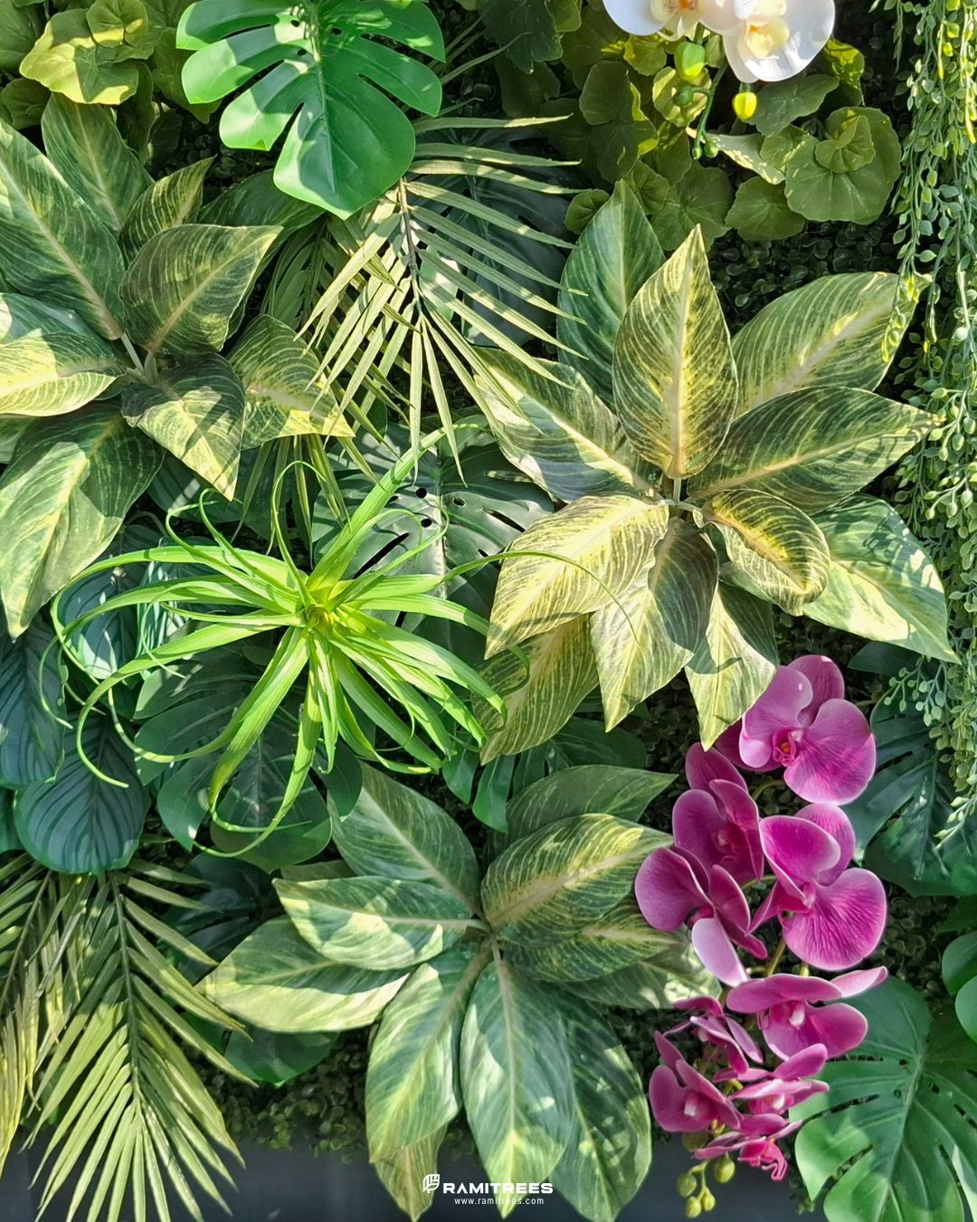 จัดสวนแนวตั้งต้นไม้ประดิษฐ์ Artificial Green Wall (3)