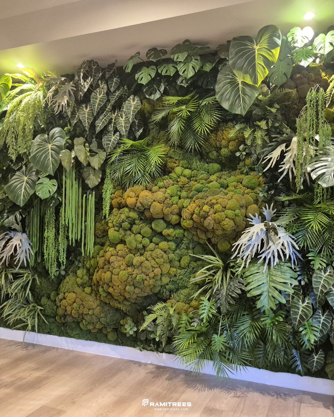 Artificial Vertical Garden with Moss จัดสวนแนวตั้งผนังมอสส์ประดิษฐ์ (5)
