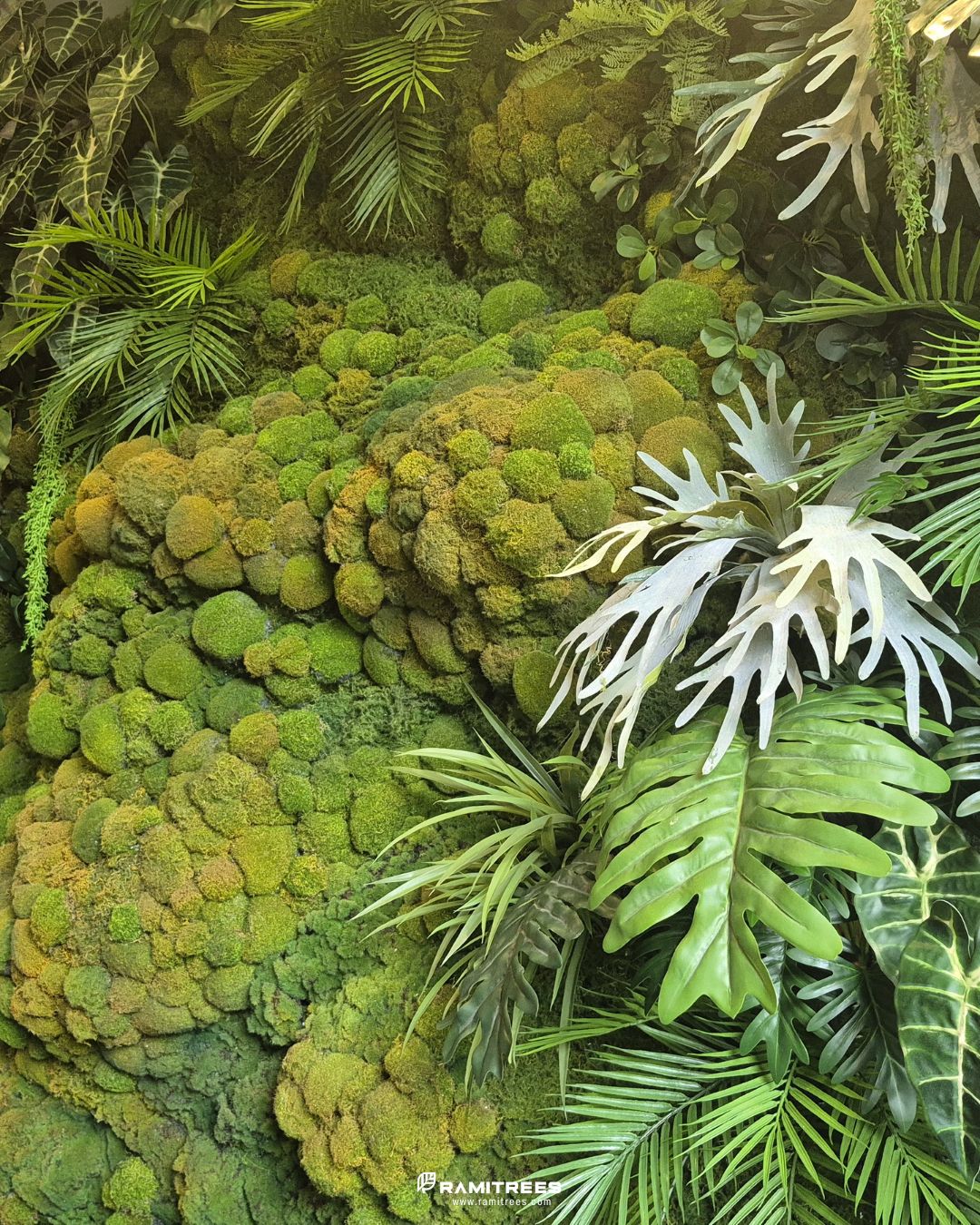 Artificial Vertical Garden with Moss จัดสวนแนวตั้งผนังมอสส์ประดิษฐ์ (6)