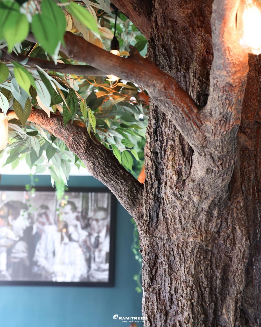 Large Artificial Tree ต้นไทรประดิษฐ์ลำต้นไฟเบอร์กลาส (6)