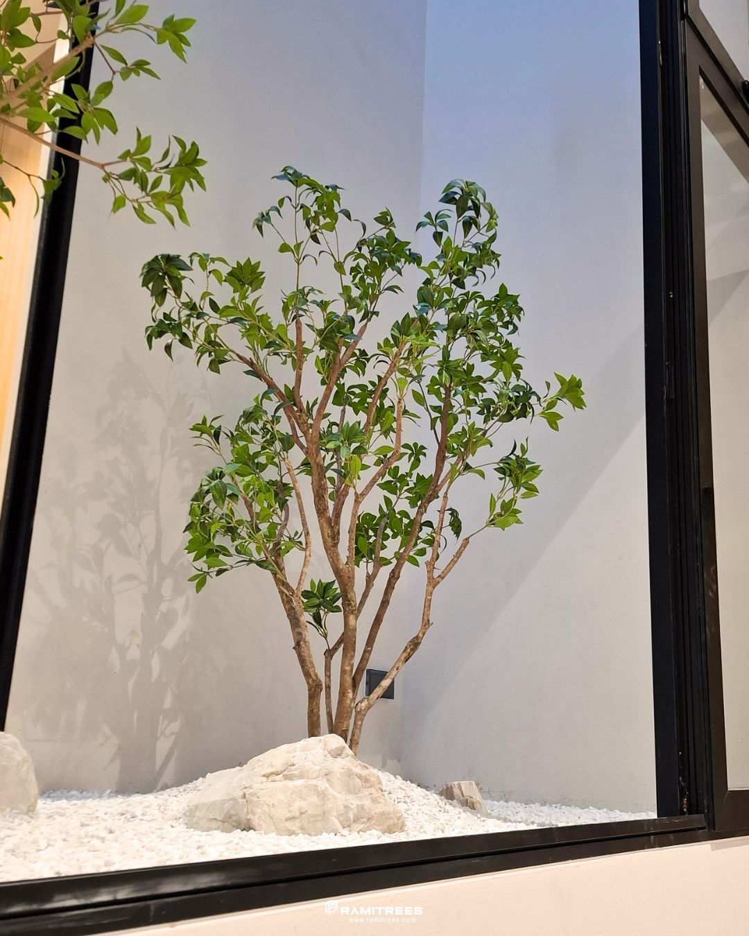 Artificial Tsubaki Tree ต้นต้นซึบากิประดิษฐ์ (3)