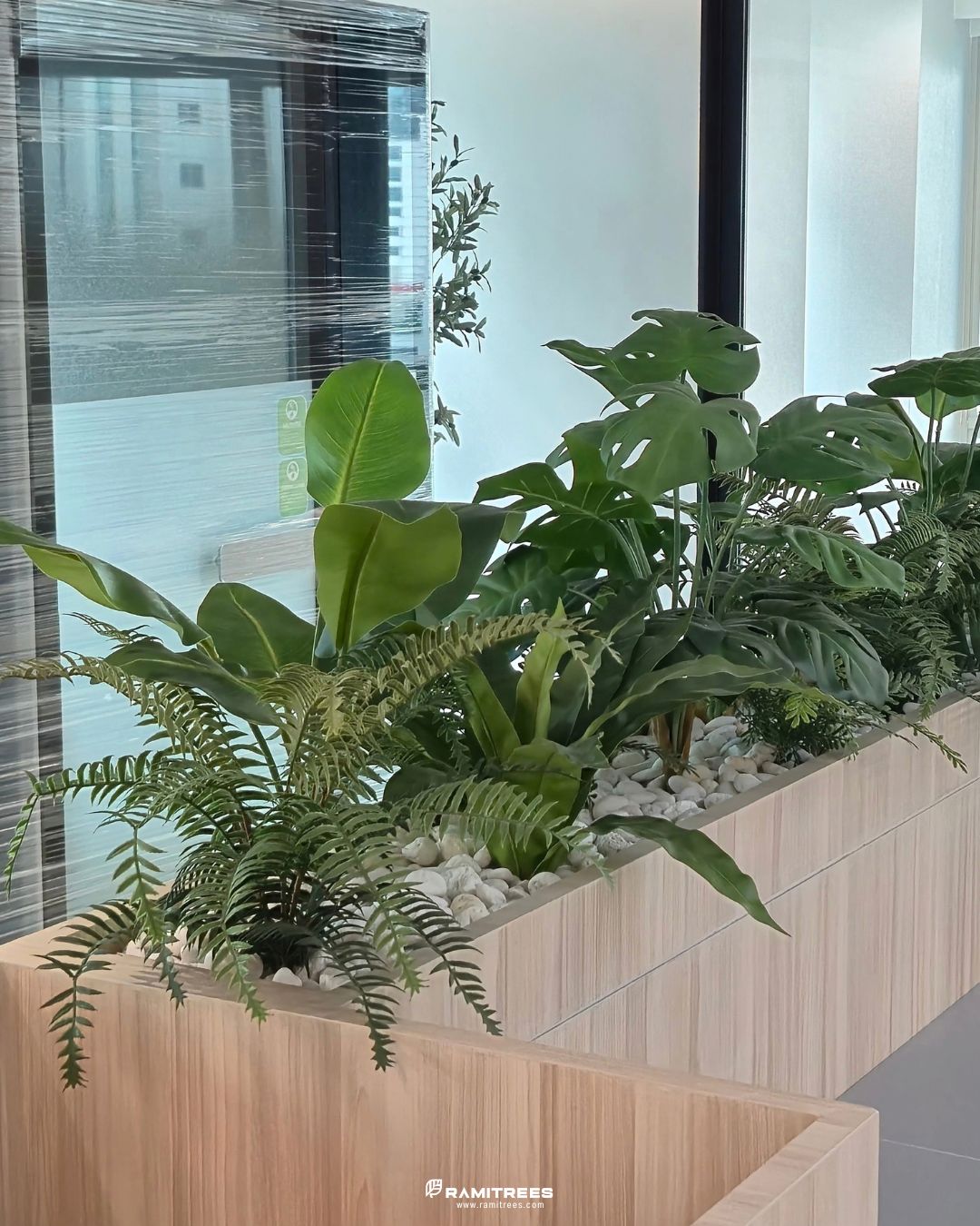 Planter Box สวนต้นไม้ประดิษฐ์ในราง